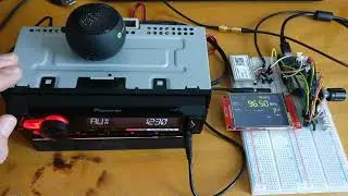 Pioneer car radio with TEF6686 (F8605 chip) and ESP32 Radio with TEF6686 (F8602 chip) compare