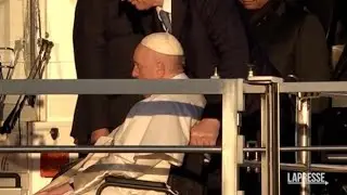 Papa Francesco partito per il suo viaggio in Africa