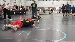 Cradle for the pin! Solar Power! #Cradle#Wrestling