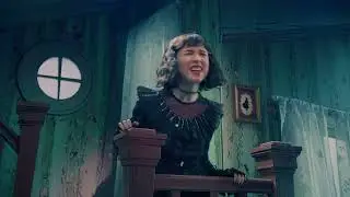 Karis Oka sings 'Dead Mom' from Beetlejuice The Musical, Australia