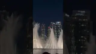 Dubai Mall Fountain Show