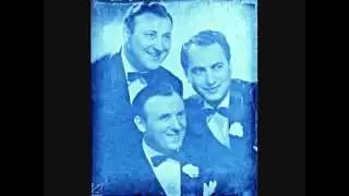 Haunted Guitar ~ The Three Suns (1956)