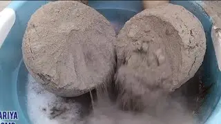 Dusty crunchy soft Clay Mud crumble dry on floor and bubble 💭 water 💦💦💦 paste play Asmr 