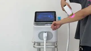 Trending 808nm Diode Laser Hair Removal Machine 755 808 1064 laser medical laser hair removal