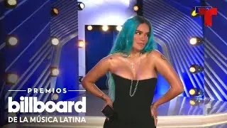 Karol G conquista con un ajustado atuendo la alfombra roja | Telemundo Entretenimiento