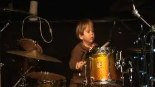 William Muller explores the drum set