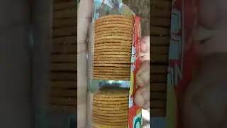#potatocookies #mumbaispicypotato #britaniapotatocookies #cook #spicypotatocookies #britaniabiscuits