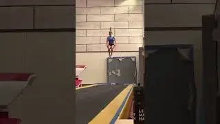 Double salto arri&egrave;re 🤸🏼&zwj;♀️ #doubleback #gymnastique #sport #skills