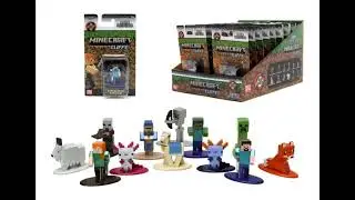 Minecraft Nano MetalFigs Die-Cast Metal Mini-Figure Case of 24