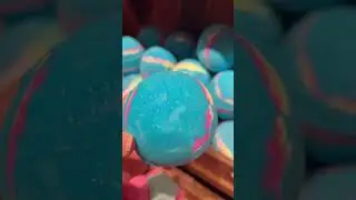 LUSH Intergalactic BATH BOMB #lush #bathbomb #shorts