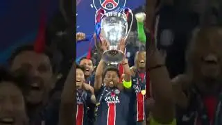 PSG LIFT THE CHAMPIONS LEAGUE TROPHY FOR THE FIRST TIME IN THEIR HISTORY 🏆🤩 #psg #ucl #championsle