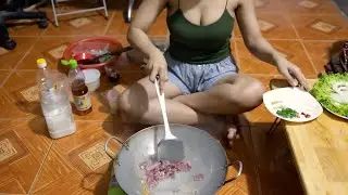 Hot Girl cooking Stir fry beef with salad recipes   요리하는 아름다운 소녀   美しい少女の料理レシピ   Cooking with NYNY