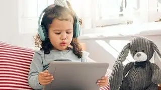 Doctor Weighs In on Screen Time + Offers an Alternative That's Better for Development