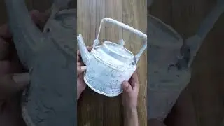 painting on kettle💙 #easypaintingforbegginers#artworking#diyhomedecorations#bestoutofwastecrafts