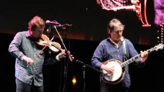 Fiddle & Banjo Duet by Stuart Duncan & Bela Fleck!
