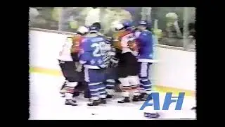 NHL Oct. 30, 1986 Philadelphia Flyers v Quebec Nordiques (R) Peter Zezel v Richard Sevigny (R)