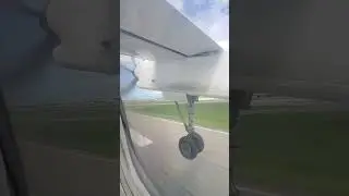 Westjet Encore take off from Vancouver (YVR) flying to Victoria (YYJ) 20 May 2023.