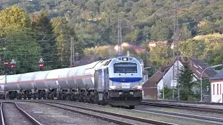 Vossloh Euro 4000 mit einem Kesselzug