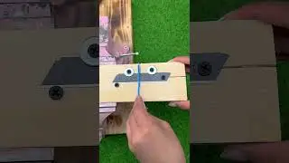 Electrician hack to make a wire stripping tool fast ⚡️ #shorts