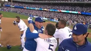 2009 NLDS Gm 2: Loretta's single notches walk-off win