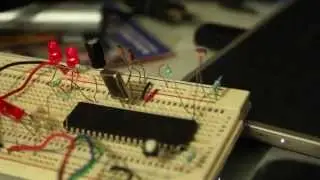 Windows host software for PIC18 USB HID example