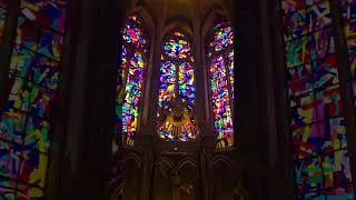Реймский собор - тысячелетняя история французских корон.