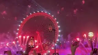 London Welcomes 2026 🎆 | London Eye Fireworks & Live Crowd Moments