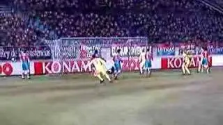 PES 2008 Keeper saves shot - ref gives a goal!