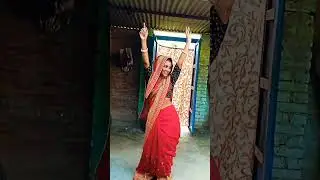 Lagati aayi aayi karbachootth lipstick layiye languriya
