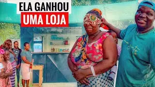 CONSTRUI UMA LANCHONETE PARA MINHA MÃE SEM ELA SABER