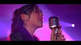 Sof&iacute;a Bossa - Ni un minuto m&aacute;s (Oficial Video)