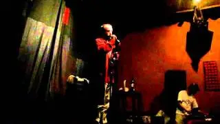 Dado Amaral l&ecirc; no Eco - Performances Po&eacute;ticas [2]