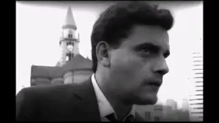 Walmor Chagas helpless in the Roosevelt Square  (S&atilde;o Paulo S/A, 1965)