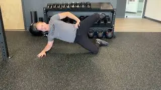 Side Plank + Clamshell 