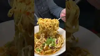 Best Thai Food in Las Vegas! 🔥 This is Mama Pam Thai Food