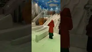 cangkul Salji dalam snow walk #icityshahalam