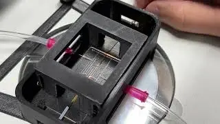 Opto-microfluidic lab-on-a-chip characterization of multi-phase particle suspension