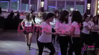 Salsa Show Begginer Xmas by Maria Zarm @ Dance Spirit Art Dance Studio