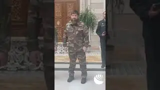 🇷🇺⚡Commander of the North Caucasian District of the Russian Guard presented Kadyrov
