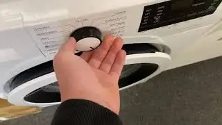 Beko WS832425W washing machine with broken dial (British heart foundation)