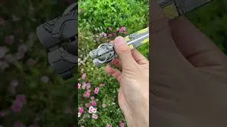Xenomorph Vs Predator Bottle Opener AVP Balisong