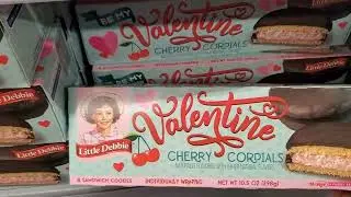 WOW! ASMR! TAKE A TOUR SNACKS CAKE AISLE @Walmart #shopwithme #asmr #amazing #walmart #snack