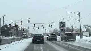 Driving Downtown Detroit Never ￼ dull moment  😳😳 