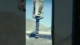Concrete pouring process using a tremie