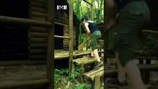 Revisiting The Old Bamboo Cabin The strength of Young Lady #viral #shorts