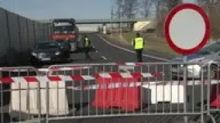 Czech Rep to close borders with Poland
