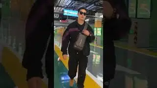 Anti-Theft Sling Chest Bag Backpack Waterproof Shoulder Bag Travel Casual Daypack with USB Port
