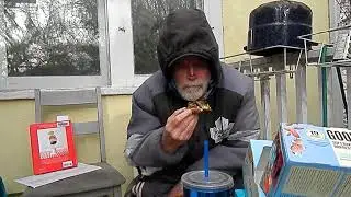 Diet and a Movie episode 2. Vegan Keto BLT with Matty Matheson & Frasier. Sat Fat, EPA, & labels.