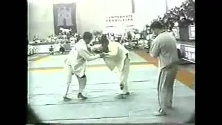 Brown Belt - Marcio Feitosa vs Ricardo B - 1995 BJJ National Championships - #bjjtournament
