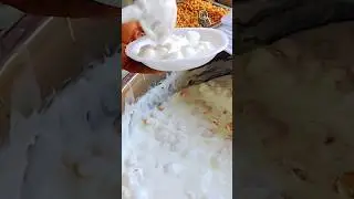 full creamy dahai baray Karachi Burns road KY mashoor dahi bary 👌👍👍👍👍😋😋😋😋😋😋🔥🔥🔥🔥🔥🔥